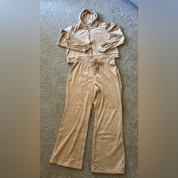 Magaschoni Tan Track Pants with Relaxed Fit - Picture 1 of 5